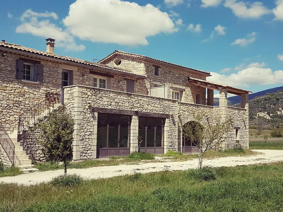 Les Gites Du Mas De Champaugier Reilhanette France